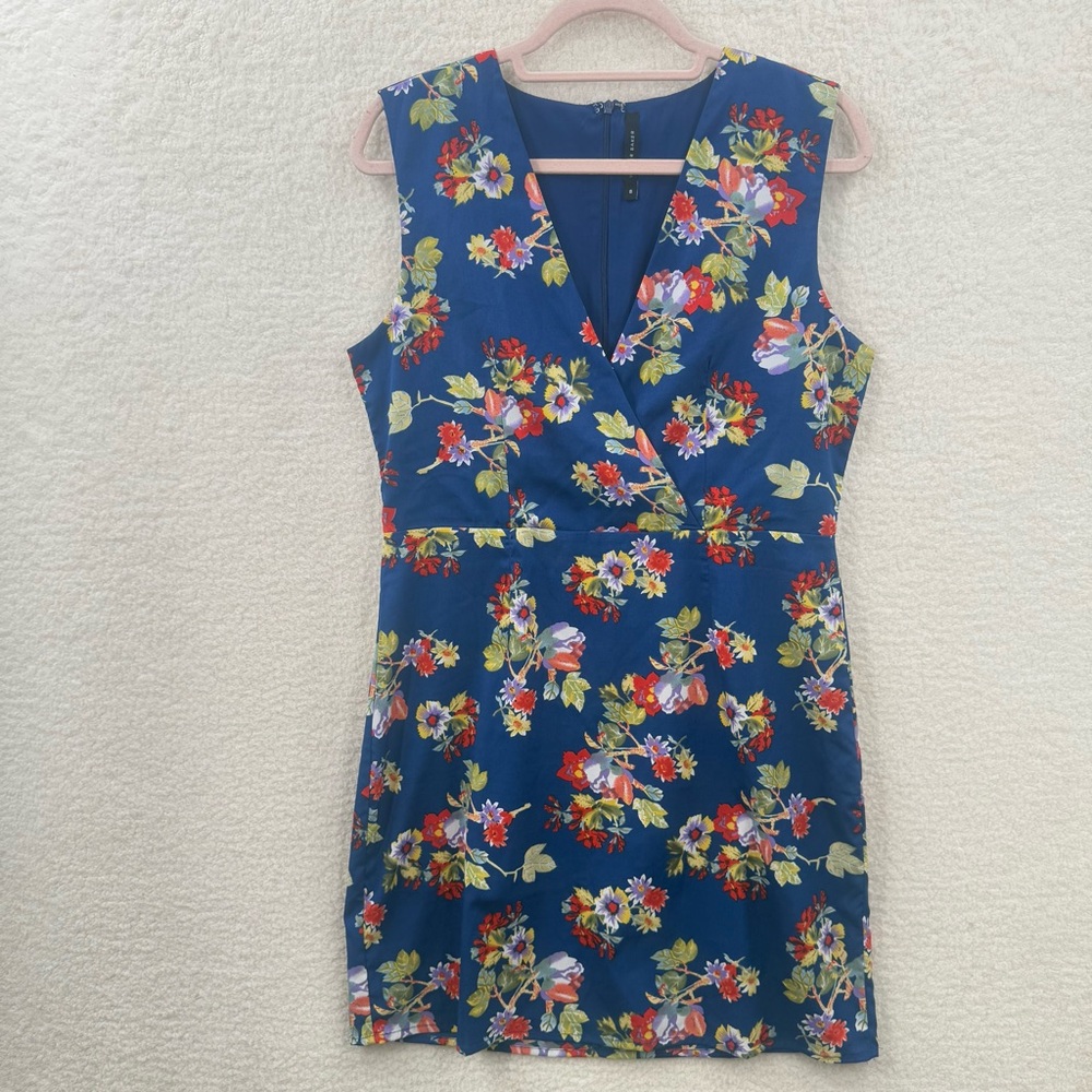 Walter Baker women's Blue floral V neck Sleeveless Mini Dress Size 8